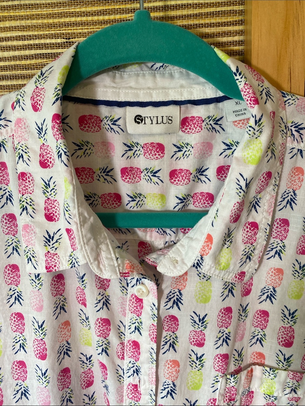 100% Cotton Button-Up Shirt Sz XL - Picture 2 of 8